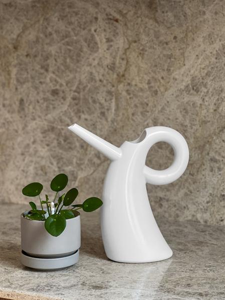 Diva Watering Can