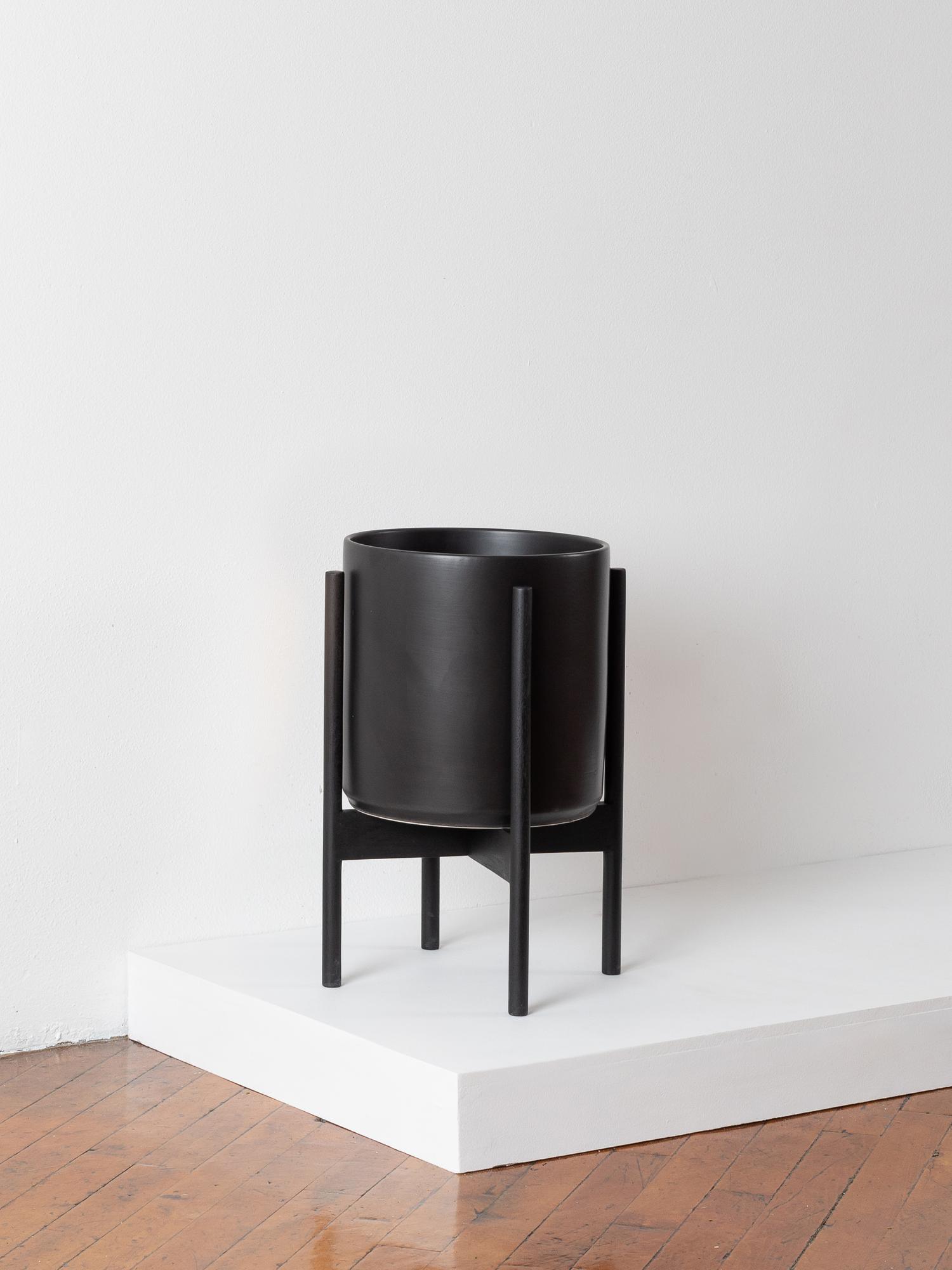 Ceramic Planter - The Ten - Black Mid-Century Ceramic & Black Wood Stand 