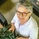 Renée - Plant stylist at Léon & george